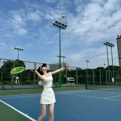孙坤文